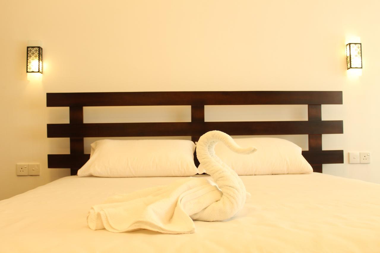 Nico Lagoon Hotel Negombo Exterior photo